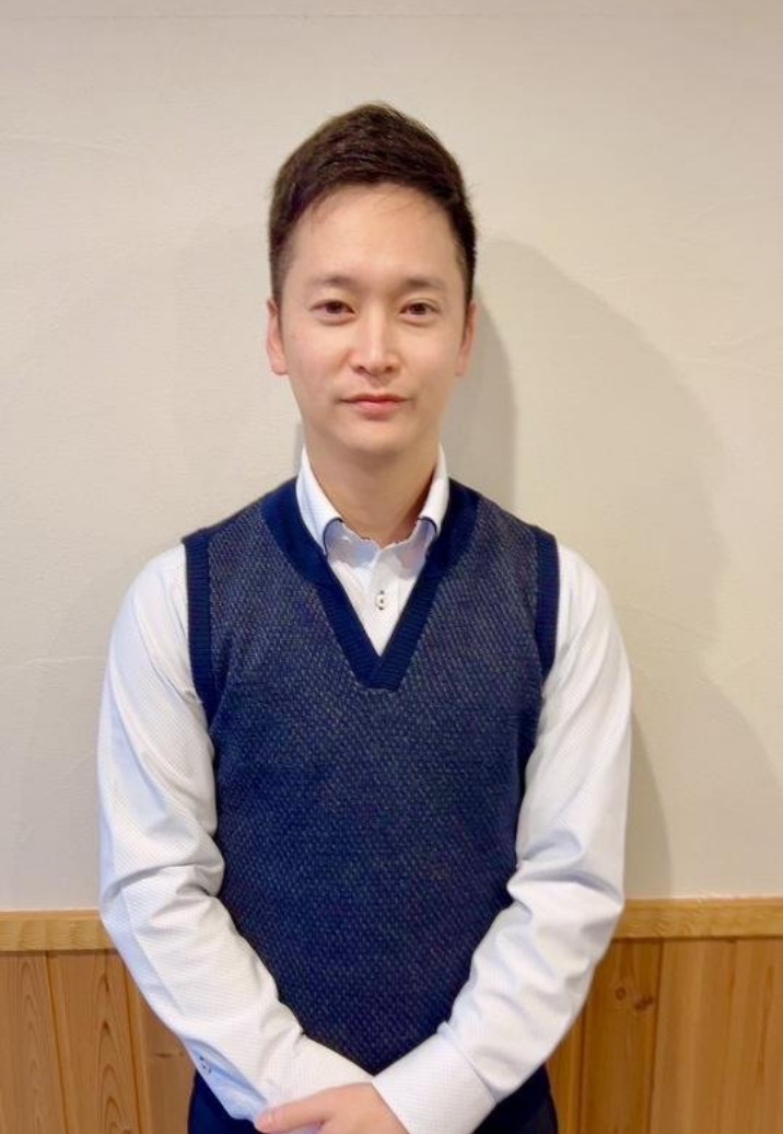 代表 /(株)クアトロホーム